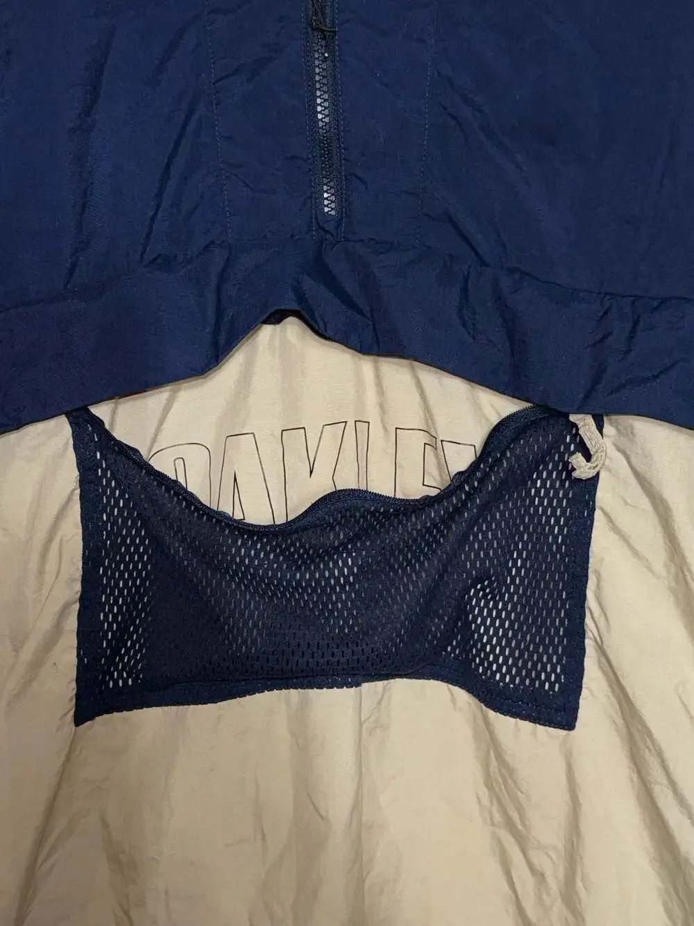 Vintage Oakley Software Technical Mesh Pocket Anorak Windbreaker Jacket - Picture 4 of 13